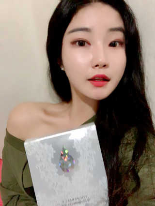 카미안느 더 퍼펙트 웨딩 마스크 — 4.67점을 준 리뷰어가 2018년 9월 올린 사용 사진