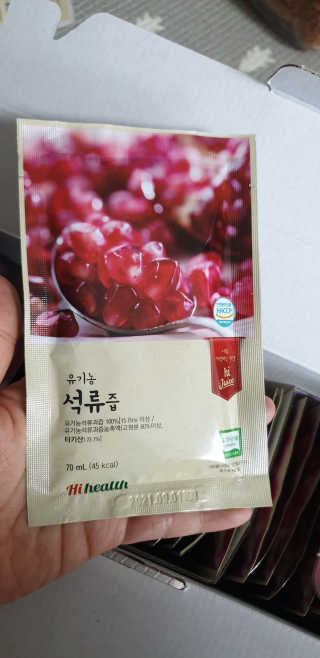 [하이헬스] 정말 진하고 맛있는 유기농 석류즙 30포 — 5점을 준 리뷰어가 2019년 11월 올린 사용 사진