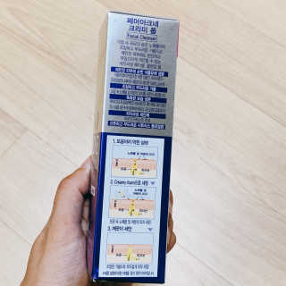 페어아크네 크리미폼 페어아크네 크리미 폼 — 4점을 준 리뷰어가 2019년 8월 올린 사용 사진