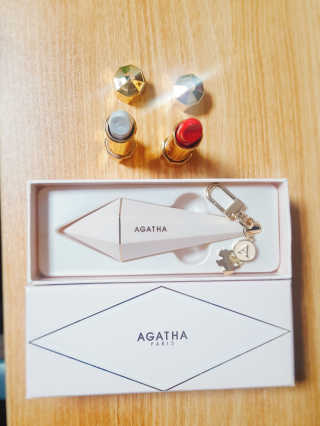 아가타 [AGATHA] 프리미에르 립스틱 — 4.5점을 준 리뷰어가 2018년 6월 올린 사용 사진
