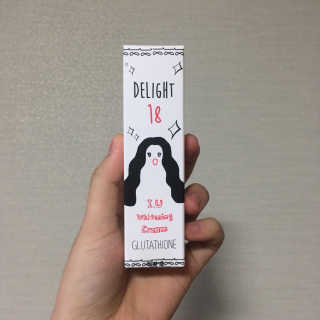 딜라잇18 아이.유 화이트닝크림 — 4.5점을 준 리뷰어가 2016년 12월 올린 사용 사진