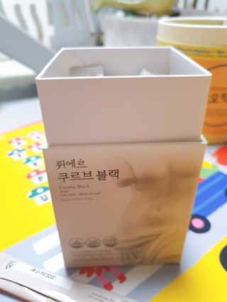 [하우투잇] 뤼에르 쿠르브 블랙 10ml x 30포 총 300ml — 5점을 준 리뷰어가 2020년 3월 올린 사용 사진