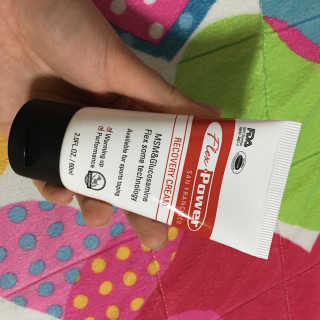 플렉스파워에이더블유에스 리커버리크림 30ml — 3.67점을 준 리뷰어가 2017년 5월 올린 사용 사진