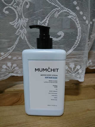 멈칫(MUMCHIT) 멜팅 바디로션 — 4.17점을 준 리뷰어가 2018년 12월 올린 사용 사진