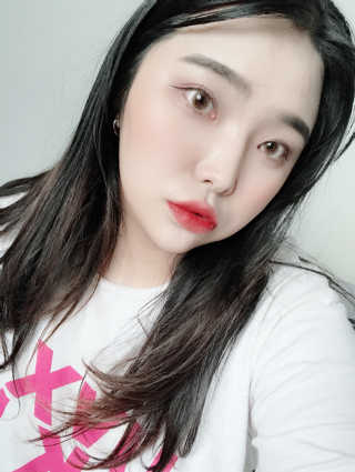 터치인솔 워터프루프와 자외선 철벽방어 바캉스 메이크업 세트 — 4.67점을 준 리뷰어가 2018년 7월 올린 사용 사진