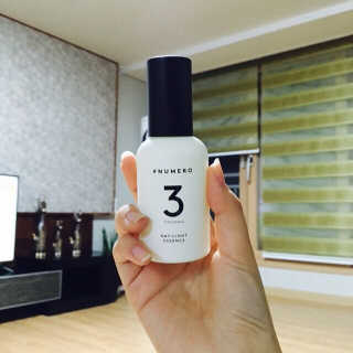누메로 3 데이라이트 에센스 — 4.5점을 준 리뷰어가 2016년 9월 올린 사용 사진