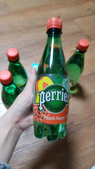 페리에 피치 500ml PET — 5점을 준 리뷰어가 2019년 11월 올린 사용 사진