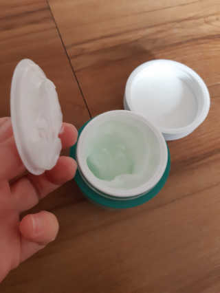 오지아이 워터 밤 모이스처 크림 50ml — 3점을 준 리뷰어가 2020년 2월 올린 사용 사진
