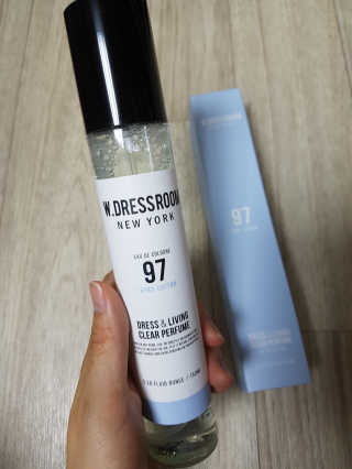 더블유드레스룸 드레스퍼퓸 150ml — 4점을 준 리뷰어가 2018년 8월 올린 사용 사진