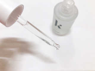 키노닉스 펀더멘탈 하이드레이팅 앰플 부스터 — 5점을 준 리뷰어가 2019년 3월 올린 사용 사진