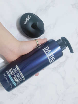 다슈코리아 다슈 단백질 한방 두피 골드 샴푸 500ml +샴푸브러쉬 — 5점을 준 리뷰어가 2019년 3월 올린 사용 사진