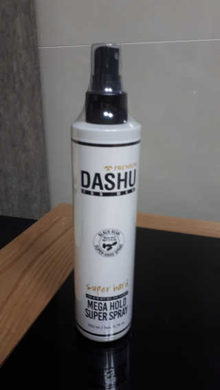 다슈코리아 다슈 포 맨 프리미엄 메가 홀드 슈퍼 스프레이 250ml — 5점을 준 리뷰어가 2019년 3월 올린 사용 사진