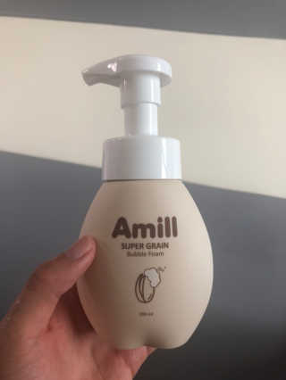 에이밀 슈퍼 그레인 버블 폼 200ml — 5점을 준 리뷰어가 2019년 9월 올린 사용 사진