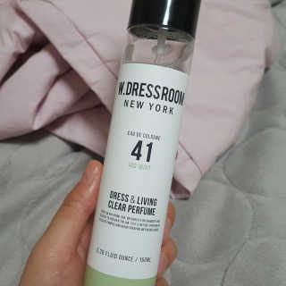 더블유드레스룸 드레스퍼퓸 150ml — 4.33점을 준 리뷰어가 2018년 5월 올린 사용 사진