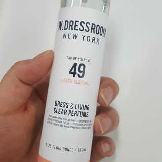 더블유드레스룸 드레스퍼퓸 150ml — 4점을 준 리뷰어가 2018년 8월 올린 사용 사진