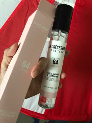 더블유드레스룸 드레스퍼퓸 150ml — 4.33점을 준 리뷰어가 2018년 5월 올린 사용 사진