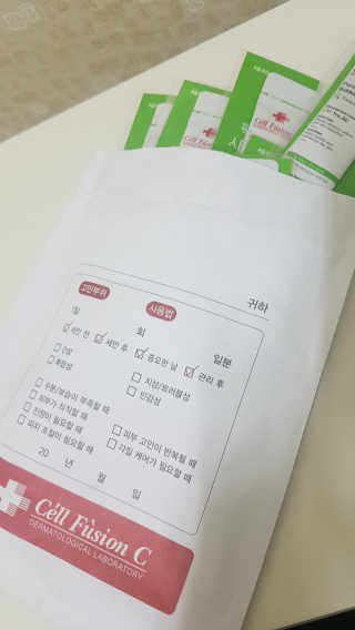 셀퓨전씨 트리악 포어 딜리트 버블 팩 — 4.17점을 준 리뷰어가 2018년 4월 올린 사용 사진
