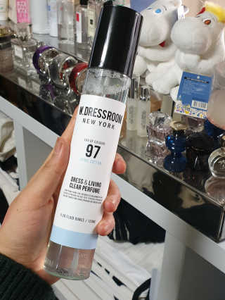 더블유드레스룸 드레스퍼퓸 150ml — 5점을 준 리뷰어가 2018년 12월 올린 사용 사진