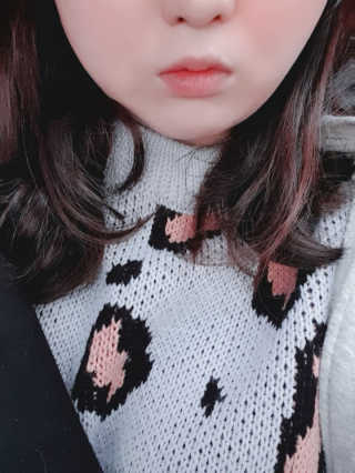 율라코스메틱 율라 플럼핑틴트 — 3점을 준 리뷰어가 2019년 12월 올린 사용 사진