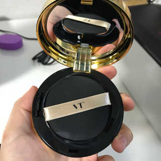 브이티 코스메틱 VT 리얼 콜라겐 팩트 — 2.67점을 준 리뷰어가 2017년 4월 올린 사용 사진