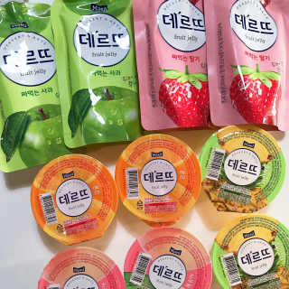 데르뜨 떠먹는 과일 3종, 짜먹는 과일 2종 총 10개 체험 — 5점을 준 리뷰어가 2020년 3월 올린 사용 사진