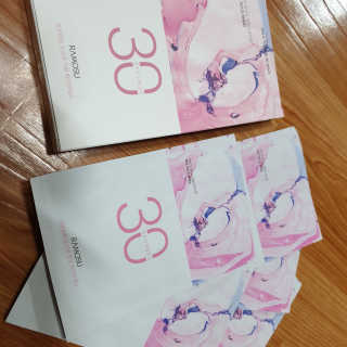 라모수 리프팅 업 30 마스크_10회분 — 4점을 준 리뷰어가 2019년 2월 올린 사용 사진