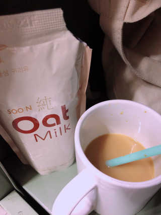순오트밀크, soon oat milk — 3.17점을 준 리뷰어가 2018년 11월 올린 사용 사진