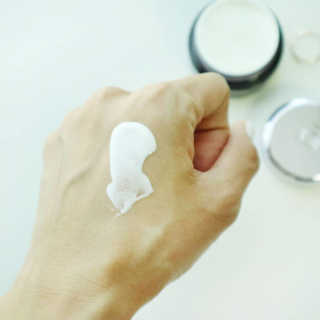 루이스 비드마 아이 콘투어 크림 30ml — 5점을 준 리뷰어가 2018년 7월 올린 사용 사진