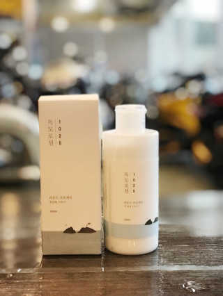라운드랩 1025 독도 로션 200ml — 5점을 준 리뷰어가 2018년 1월 올린 사용 사진