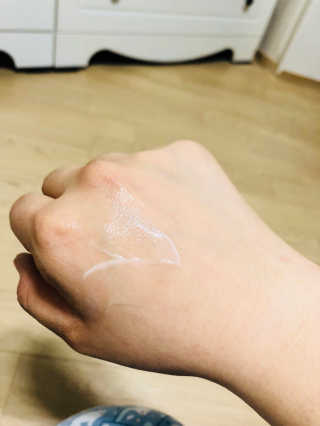 23years old 바데카실 세라3 오리지널 — 5점을 준 리뷰어가 2018년 3월 올린 사용 사진