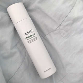 AHC 에이 에이치 씨 미니멀 10 워터리 에센스 — 2.5점을 준 리뷰어가 2018년 12월 올린 사용 사진