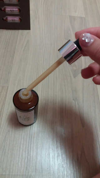 보타니티 [홍]조[진]정[결]케어 플라본 세럼 — 5점을 준 리뷰어가 2018년 5월 올린 사용 사진
