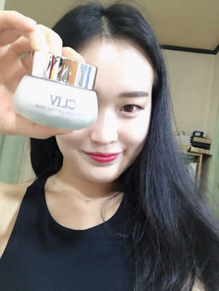 씨엘포 울트라 하이드라 루미너스 크림 — 4점을 준 리뷰어가 2017년 3월 올린 사용 사진