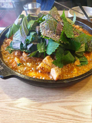 Charcoal님이 올린 리뷰 사진 1