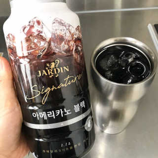 (주)쟈뎅 쟈뎅 시그니처 아메리카노 1.1L — 5점을 준 리뷰어가 2018년 8월 올린 사용 사진