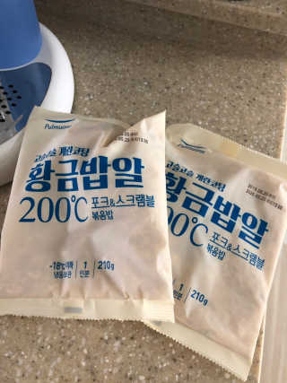 장안의 화제 황금볶음밥, 풀무원 황금밥알 200℃ — 5점을 준 리뷰어가 2019년 9월 올린 사용 사진