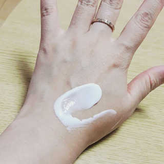 무스텔라 이드라 베베 바디 로션 — 5점을 준 리뷰어가 2018년 9월 올린 사용 사진