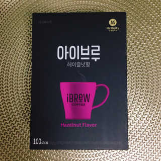 한국맥널티 아이브루 헤이즐넛향 100T — 4.5점을 준 리뷰어가 2019년 11월 올린 사용 사진