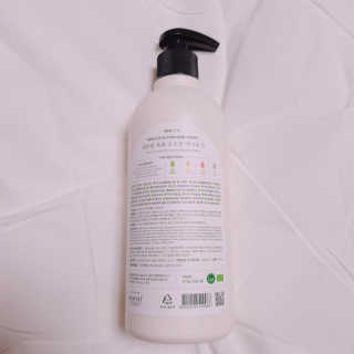 (주)에네스티 내추럴 촉촉  오트밀 바디로션 500ml — 5점을 준 리뷰어가 2020년 3월 올린 사용 사진
