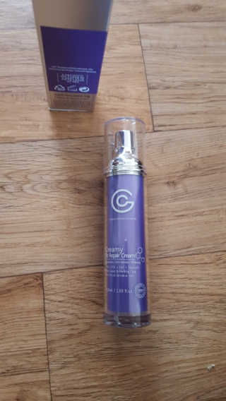 크리미 코스메틱 크리미 닥터 리페어 크림 50ml — 5점을 준 리뷰어가 2018년 6월 올린 사용 사진