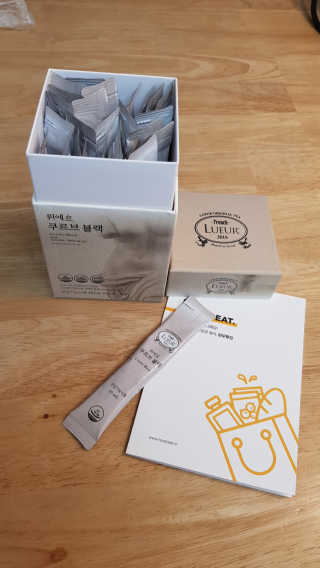 [하우투잇] 뤼에르 쿠르브 블랙 10ml x 30포 총 300ml — 4점을 준 리뷰어가 2020년 3월 올린 사용 사진
