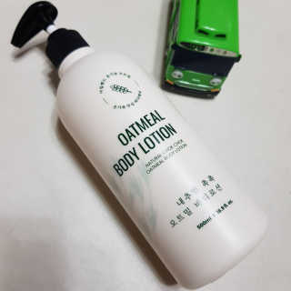(주)에네스티 내추럴 촉촉  오트밀 바디로션 500ml — 4점을 준 리뷰어가 2019년 8월 올린 사용 사진