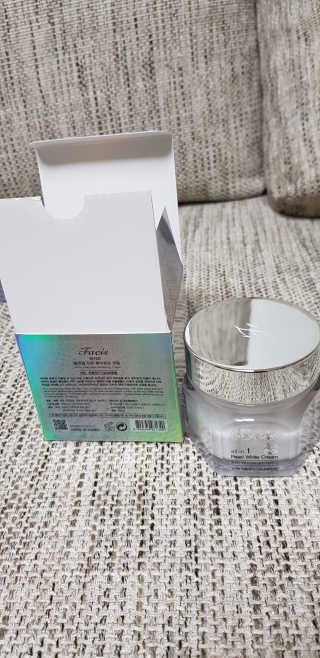 파시스 올인원 진주 화이트닝 크림 100ml — 5점을 준 리뷰어가 2019년 4월 올린 사용 사진