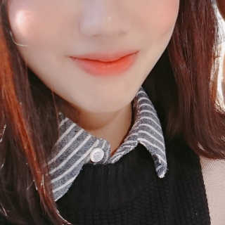 [블랙루즈] 에어 핏 벨벳틴트 시즌1 7종 중 택1+랜덤1 — 5점을 준 리뷰어가 2018년 11월 올린 사용 사진