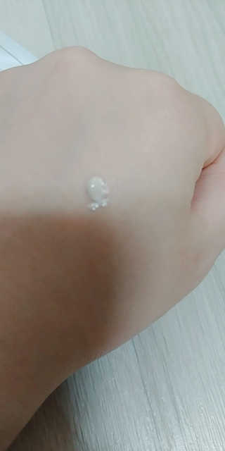 브에노 재생비비크림 — 5점을 준 리뷰어가 2017년 11월 올린 사용 사진