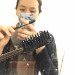 the naked object 디블랙 실리콘 잇몸 칫솔 — 2점을 준 리뷰어가 2019년 12월 올린 사용 사진