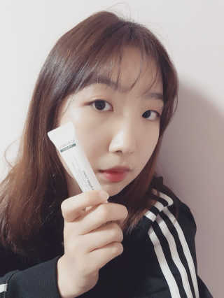 셀라피 에이리페어플러스크림 — 3.67점을 준 리뷰어가 2018년 4월 올린 사용 사진