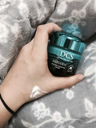 DCS 메르덤 제주 용암해수 크림 — 5점을 준 리뷰어가 2017년 2월 올린 사용 사진