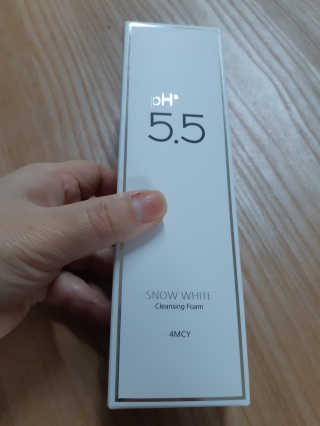 포므시 스노우화이트클렌징폼pH5.5 — 2점을 준 리뷰어가 2020년 3월 올린 사용 사진