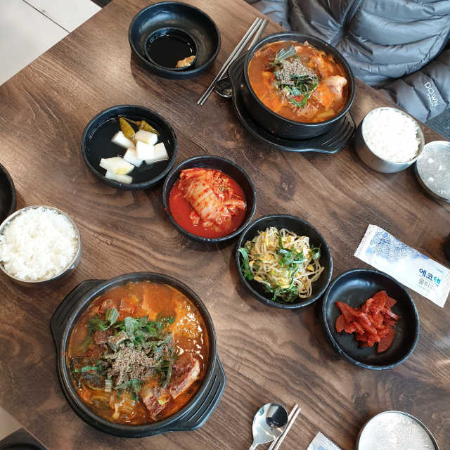 [감동시대] 뼈해장국2인+음료 1 리뷰 사진